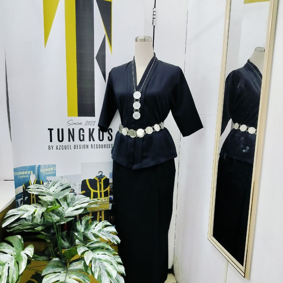 Modern Heritage Abaya